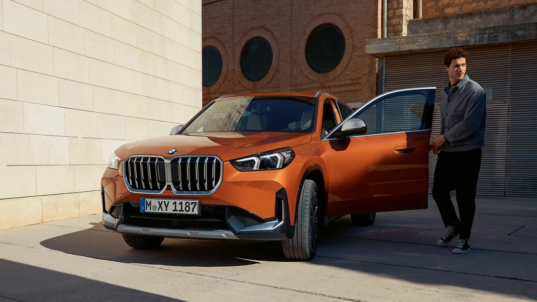 Ассистент парковки.