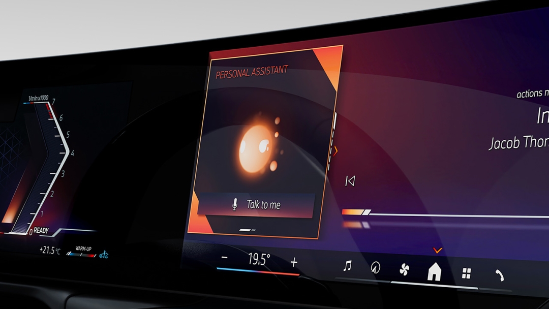 Он не просто слушает, он еще и думает вместе с Вами.
